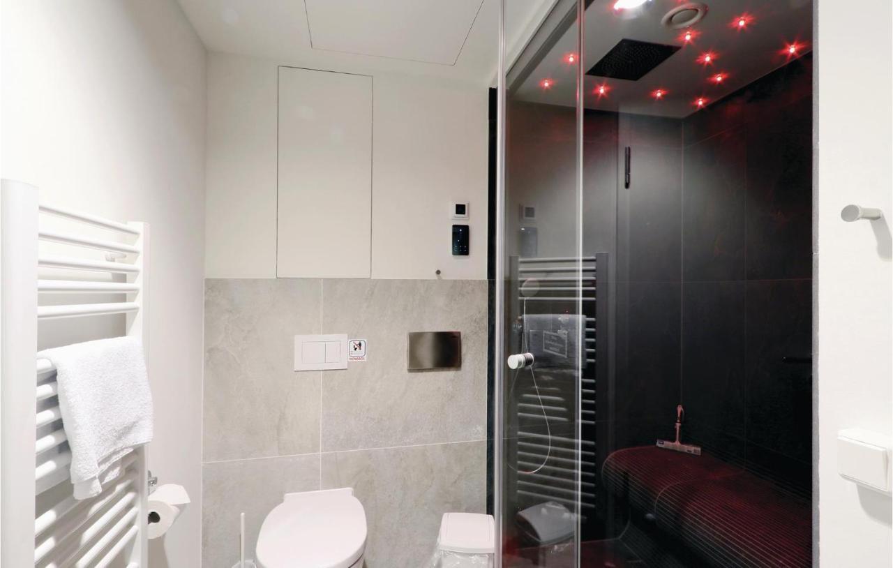 Awesome Apartment In Luebeck Travemuende With Sauna Exterior foto
