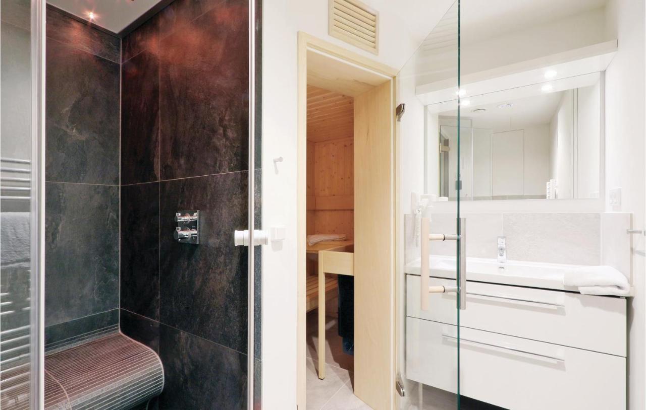Awesome Apartment In Luebeck Travemuende With Sauna Exterior foto